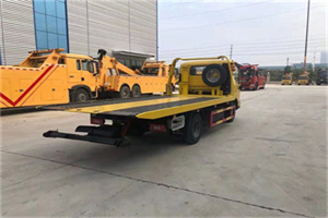 陆家嘴非事故拖车