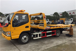 陆家嘴哪里有拖车服务