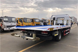 陆家嘴汽车救援补胎